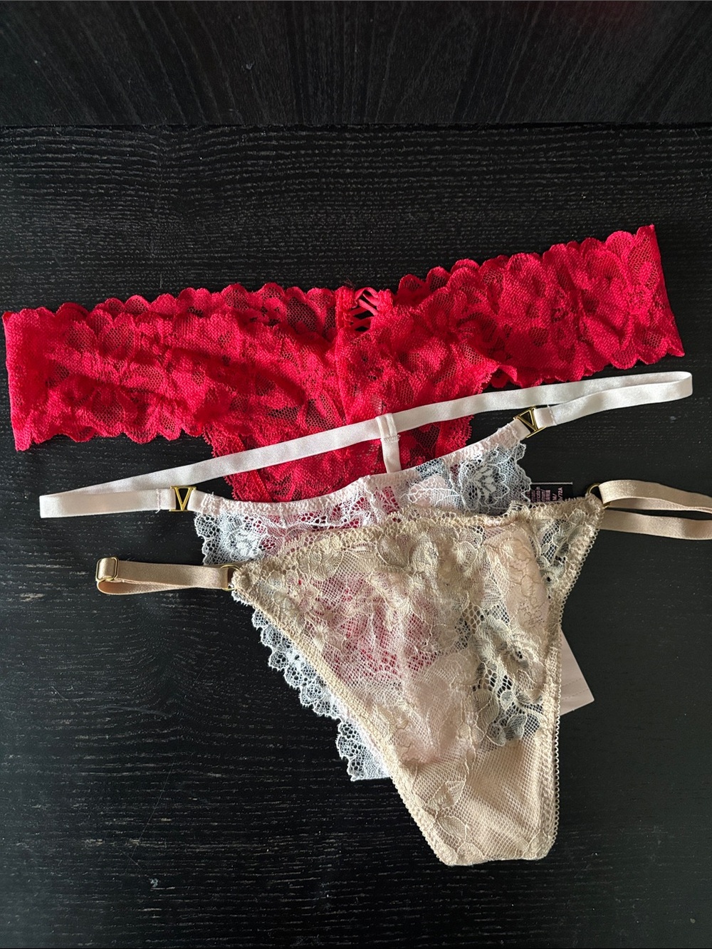 Victoria’s Secret Haul Lace Thong & Bandeau Set - Red and Beige